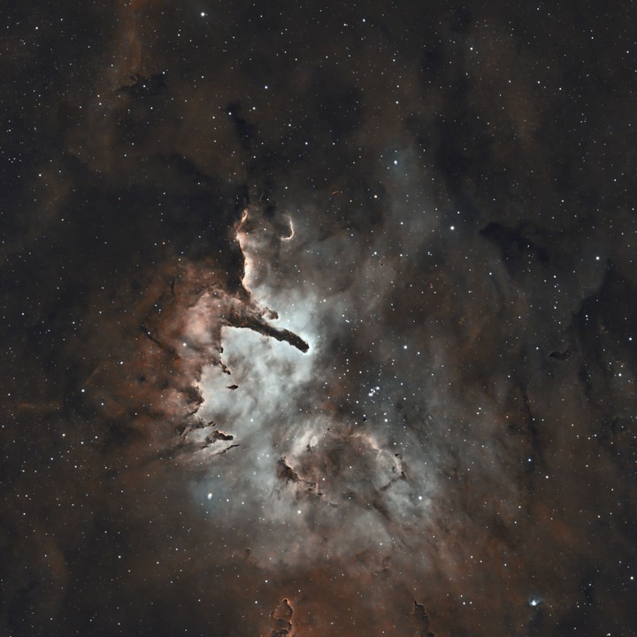 NGC 6823